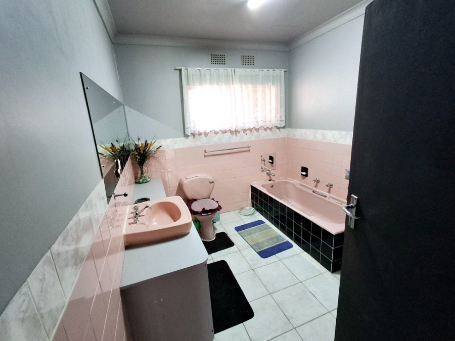 4 Bedroom Property for Sale in Sasolburg Ext 15 Free State